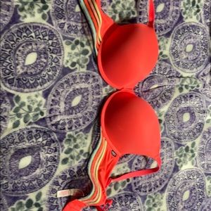 Victoria secret hot pink bra size 36D